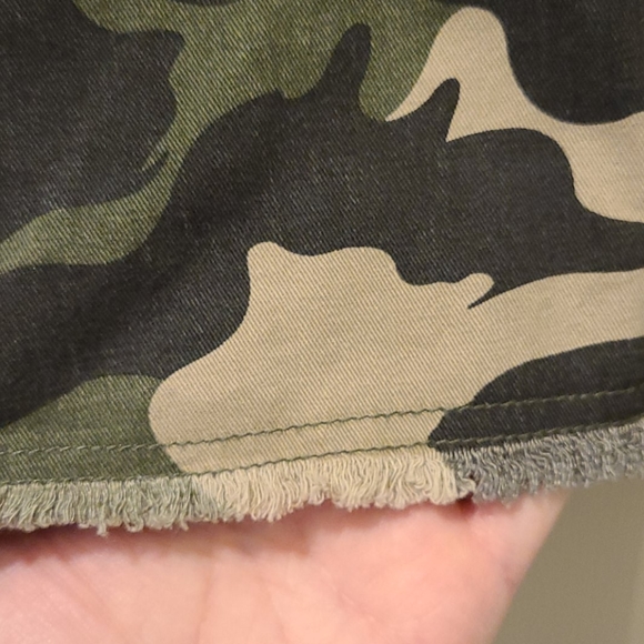 Socialite Camo Jacket Top Size Small - Picture 6 of 6